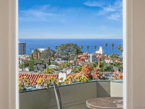 7651 Country Club Drive, La Jolla CA 92037