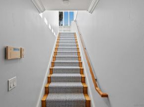 7651 Country Club Drive, La Jolla CA 92037