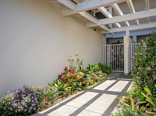 3917 Caminito Del Mar Cove, San Diego CA 92130