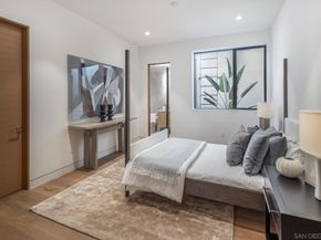 521 S Rios Ave, Solana Beach CA 92075