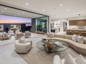 521 S Rios Ave, Solana Beach CA 92075