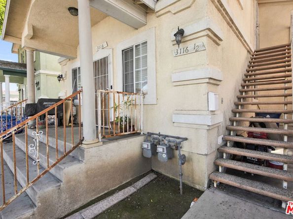 3116 W Vernon Avenue, Los Angeles CA 90008