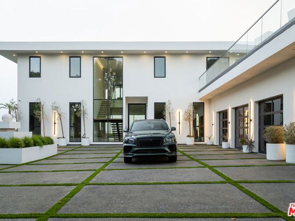 5931 Kanan Dume Road, Malibu CA 90265