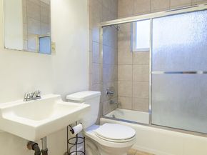 826 Hyperion Avenue, Los Angeles CA 90029