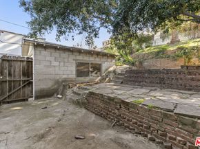 1720 Orchard Avenue, Glendale CA 91206