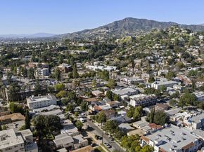 1720 Orchard Avenue, Glendale CA 91206