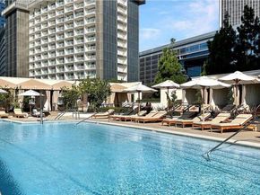 1 W Century Drive 28B, Los Angeles CA 90067