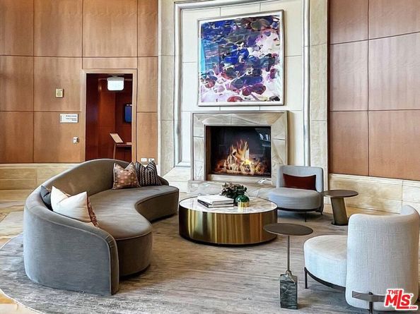 1 W Century Drive 28B, Los Angeles CA 90067