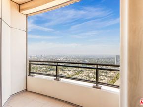 1 W Century Drive 28B, Los Angeles CA 90067
