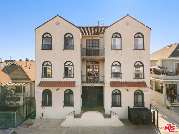 210 W 43rd Place, Los Angeles CA 90037