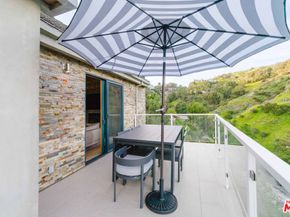 10110 Cielo Drive, Beverly Hills CA 90210