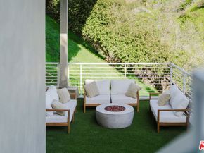 10110 Cielo Drive, Beverly Hills CA 90210