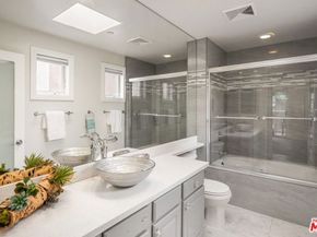 1311 Centinela Avenue 3, Santa Monica CA 90404