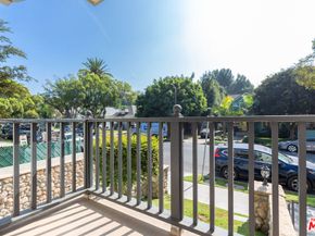 1239 W 30th Street, Los Angeles CA 90007