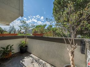 17099 Palisades Circle, Pacific Palisades CA 90272