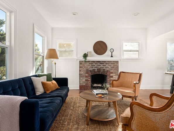 3220 Garden Avenue, Los Angeles CA 90039