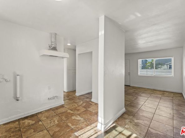 1030 E 21st Street, Long Beach CA 90806