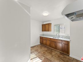 1030 E 21st Street, Long Beach CA 90806