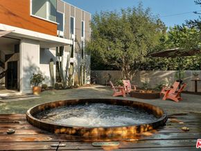 4381 Motor Avenue, Culver City CA 90232