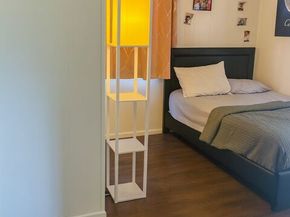 2812 Alsace Avenue, Los Angeles CA 90016