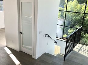 1317 Cabrillo Avenue, Venice CA 90291