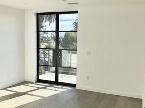 1317 Cabrillo Avenue, Venice CA 90291