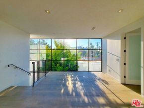1317 Cabrillo Avenue, Venice CA 90291