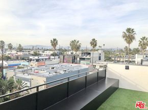 1317 Cabrillo Avenue, Venice CA 90291