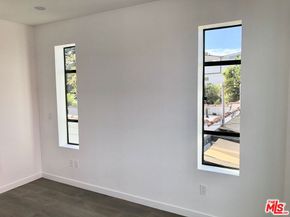 1317 Cabrillo Avenue, Venice CA 90291