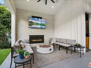 4915 Agnes Avenue, Valley Village CA 91607