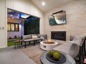 4915 Agnes Avenue, Valley Village CA 91607
