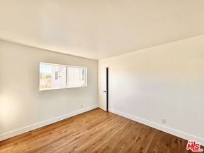 2718 S Cochran Avenue, Los Angeles CA 90016