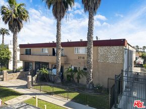 2718 S Cochran Avenue, Los Angeles CA 90016