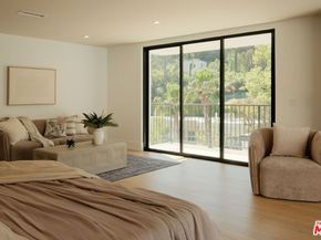 2256 Nichols Canyon Road, Los Angeles CA 90046