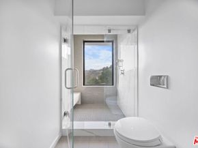 2256 Nichols Canyon Road, Los Angeles CA 90046