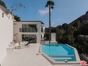 2256 Nichols Canyon Road, Los Angeles CA 90046