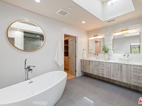 2256 Nichols Canyon Road, Los Angeles CA 90046