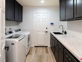 29402 Deerview Court, Agoura Hills CA 91301