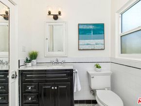 1110 Hi Point Street, Los Angeles CA 90035