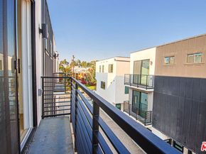 11736 Gilmore Street, North Hollywood CA 91606