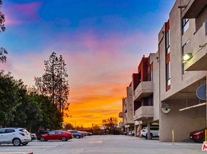 7826 Topanga Canyon Boulevard 210, Canoga Park CA 91304