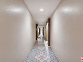 7826 Topanga Canyon Boulevard 210, Canoga Park CA 91304