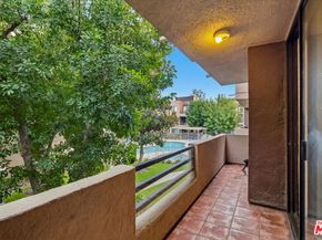 7826 Topanga Canyon Boulevard 210, Canoga Park CA 91304