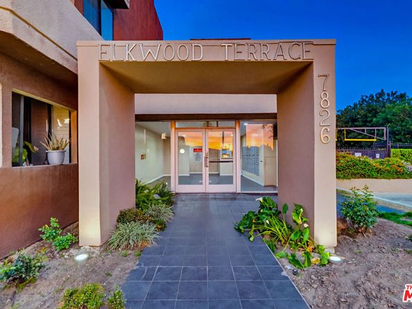 7826 Topanga Canyon Boulevard 210, Canoga Park CA 91304