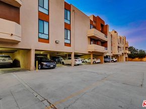 7826 Topanga Canyon Boulevard 210, Canoga Park CA 91304