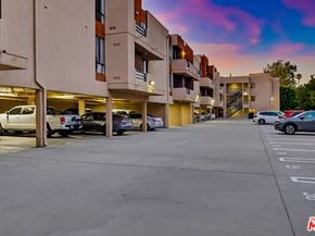 7826 Topanga Canyon Boulevard 210, Canoga Park CA 91304