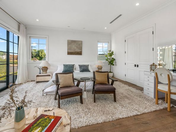 6657 Maryland Drive, Los Angeles CA 90048