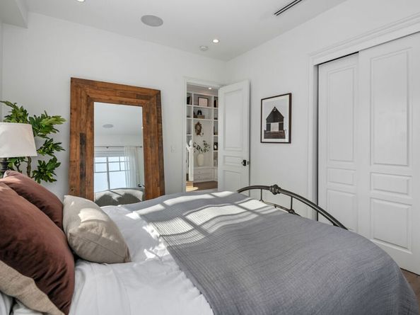 6657 Maryland Drive, Los Angeles CA 90048
