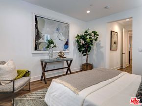 829 N Orange Grove Avenue, Los Angeles CA 90046