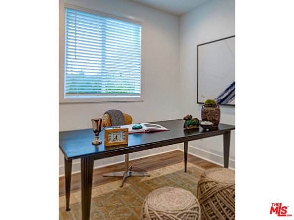 829 N Orange Grove Avenue, Los Angeles CA 90046